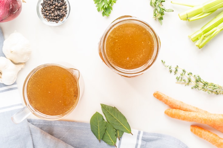 Chicken bone broth recipe - Dr. Axe